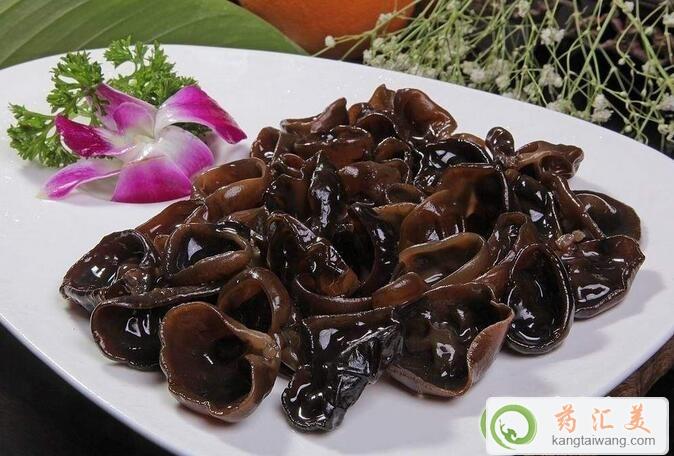 木耳與什么食物相克不能一起吃 木耳與什么食物相克不能一起吃